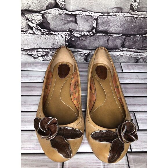 Fossil Brown Tan Leather Rose Floral Slip On Ballet Flats Shoes Women Sz 8.5M US - Picture 3 of 16